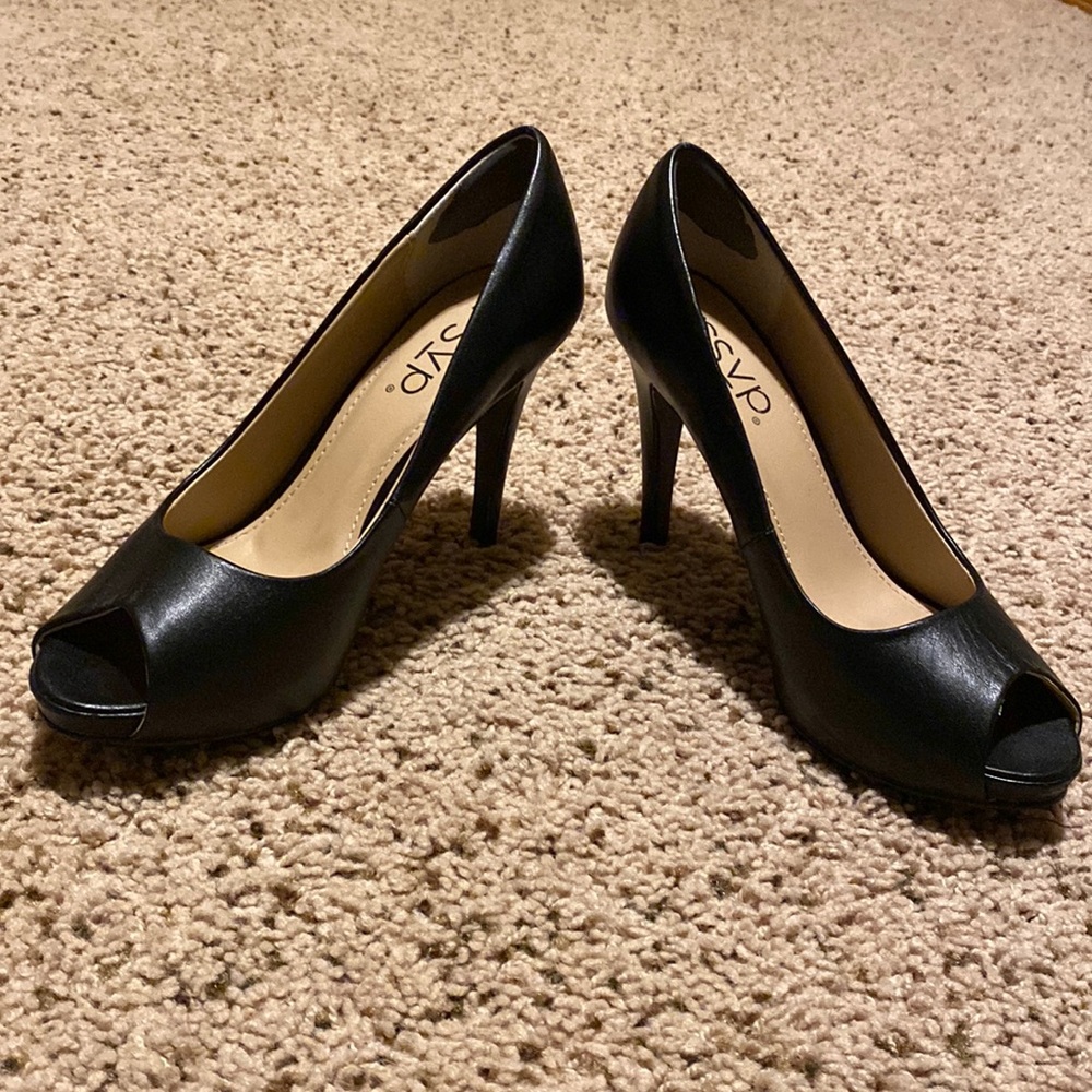 RSVP 4” Black Peeptoe Heels Size 8 Wide